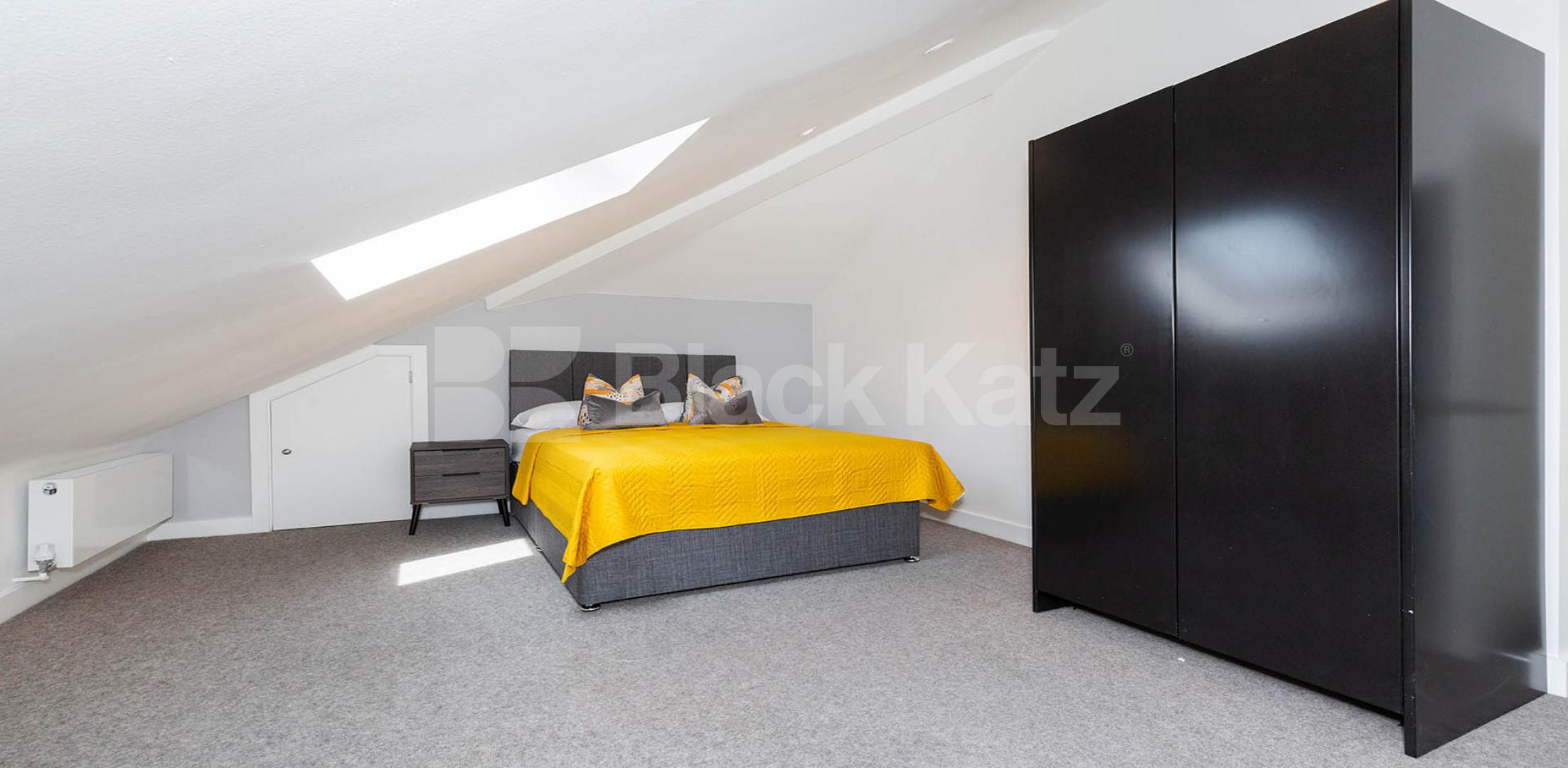 			VIRTUAL TOUR AVAILABLE!, 1 Bedroom, 1 bath, 1 reception Apartment			 TABERNACLE STREET EC2A, OLD STREET - SHOREDITCH - LIVERPOOL STREET